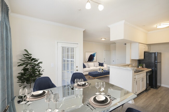 Building Photo - Pinnacle Heights Apartments