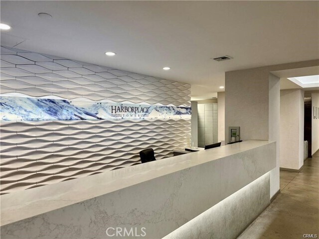 Foto del edificio - 525 E Seaside Way