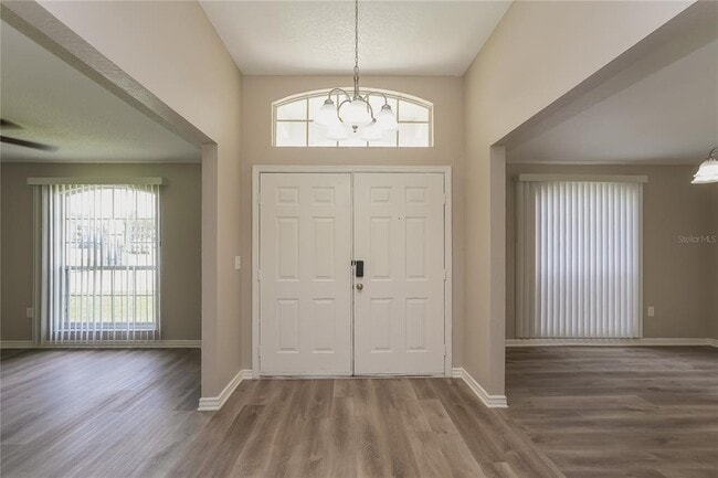Building Photo - 3507 Manor Loop