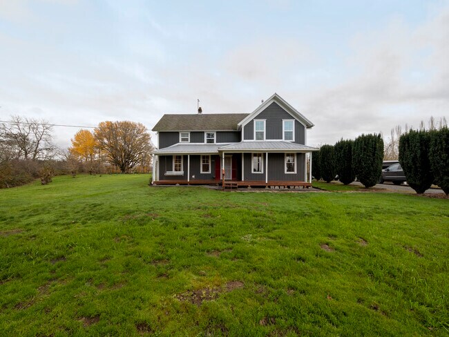 The west facade - 11280 SW Robinson Rd
