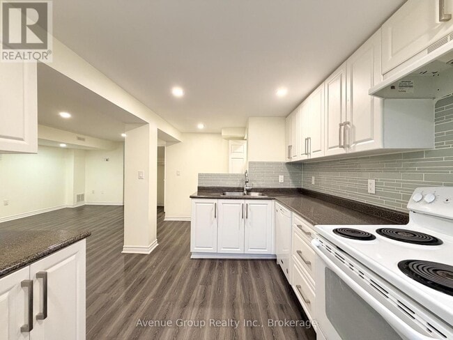Building Photo - 116 Pindar Crescent