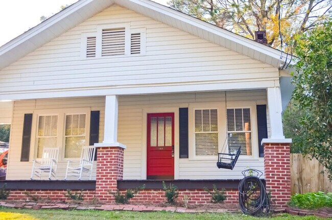 Foto del edificio - 182 Williams St