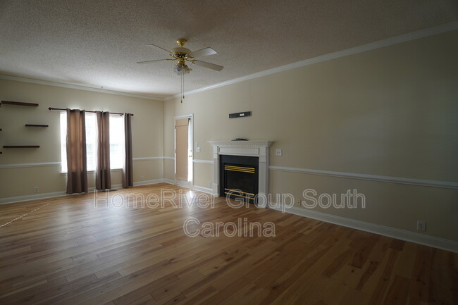 Foto del edificio - 2 Chadwick Ct