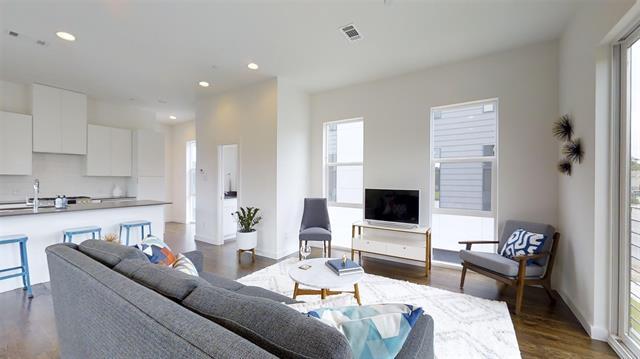 Foto del edificio - 4905 Live Oak St