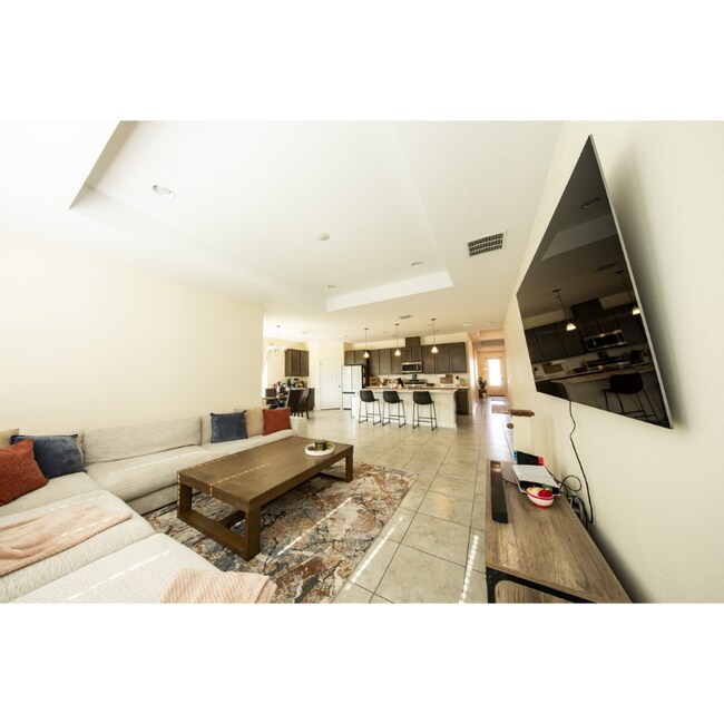 Foto del edificio - 2185 Kylar Dr