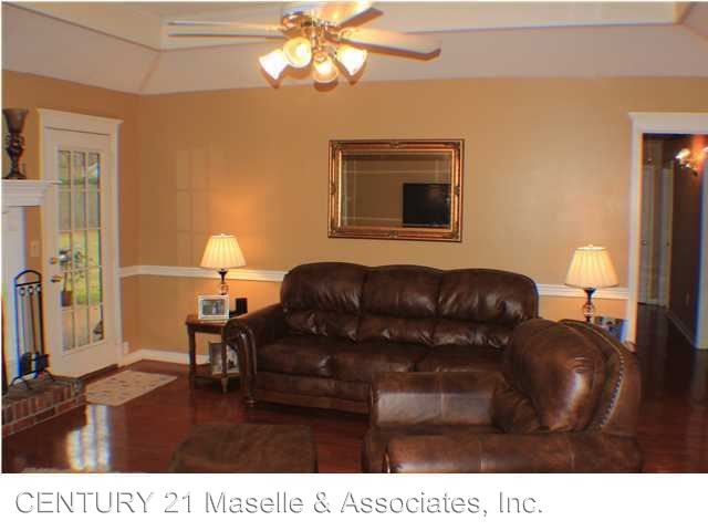 Building Photo - 100 Trace Ridge Dr