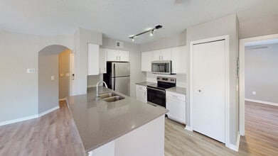 Interior Photo - Arbors at Maitland Summit