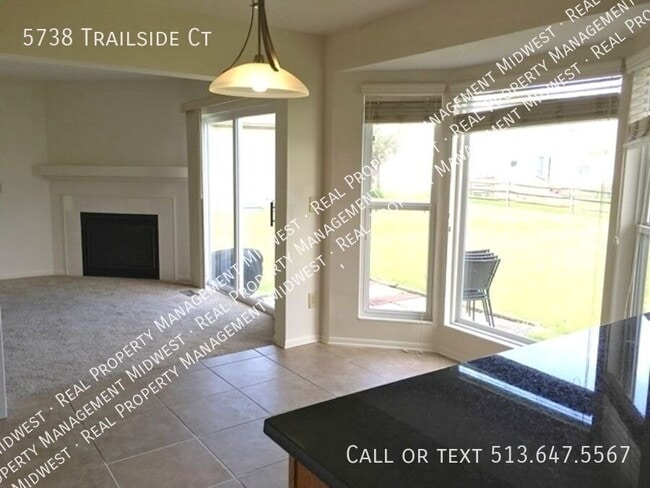 Foto del edificio - 5738 Trailside Ct