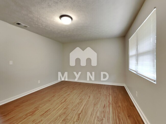 Building Photo - 19 Westgate Park Dr