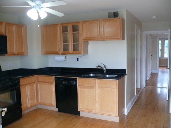 Foto del edificio - 1133 W Patterson Ave