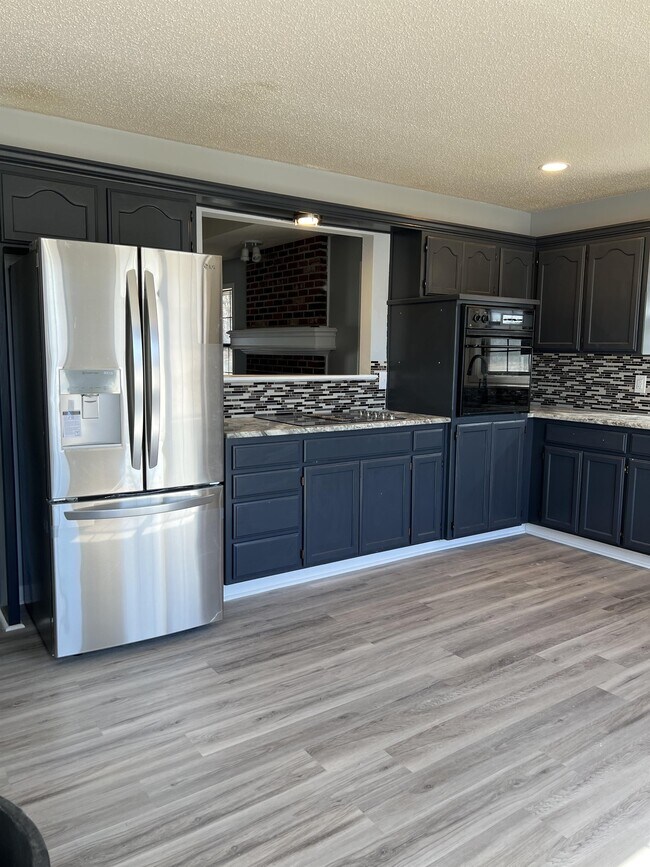 Foto del edificio - 505 Mallory Ct