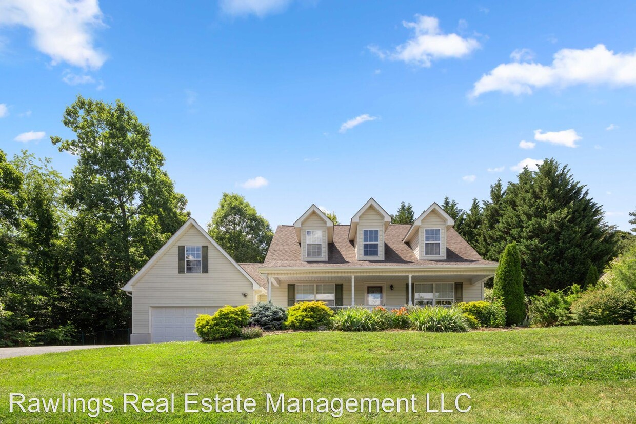 Primary Photo - 3 br, 2.5 bath House - 44 Worthington Lane