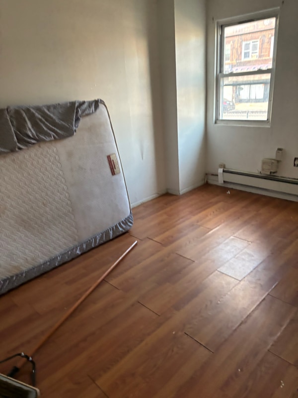 Building Photo - 117-01 201 Pl