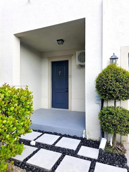 Primary Photo - 14213 SW 274th St