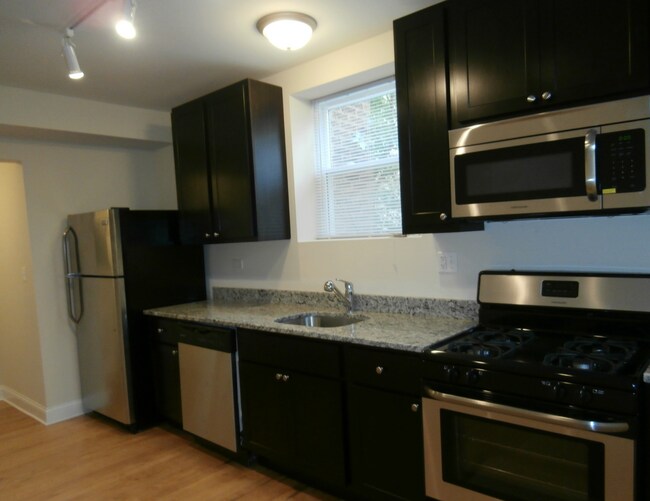 Foto del edificio - 2508 W North Shore Ave