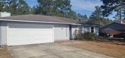 Building Photo - 6925 Timbercroft Ln