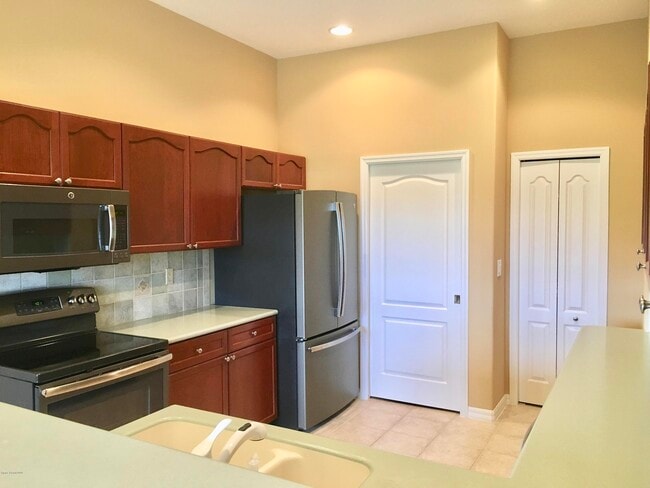 Building Photo - 2254 Brightwood Cir