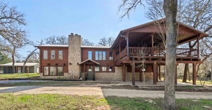 Building Photo - 180 Bradley Ln