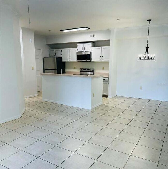 Building Photo - 5618 Pinnacle Heights Cir