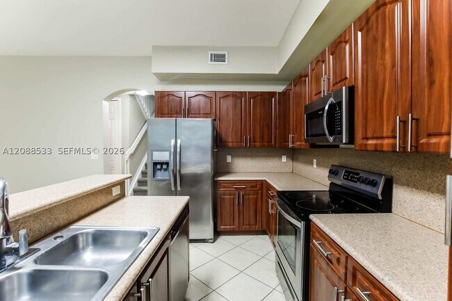 Building Photo - 8916 SW 228th Ln