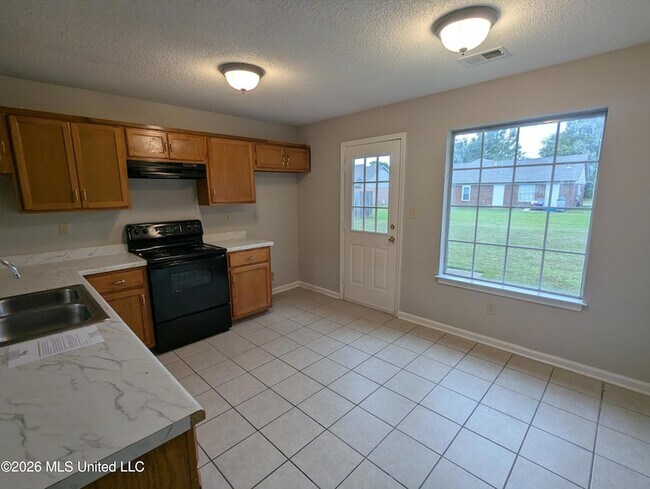 Building Photo - 2630 Winwood Cove