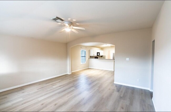 Foto del edificio - 3514 Jct Bend Ln