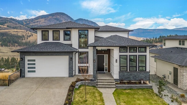 Building Photo - 647 Carnoustie Dr
