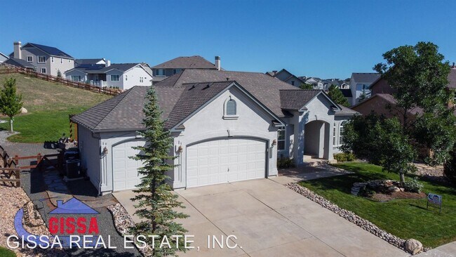 Foto del edificio - 4 br, 2.5 bath House - 2221 Fieldcrest Drive