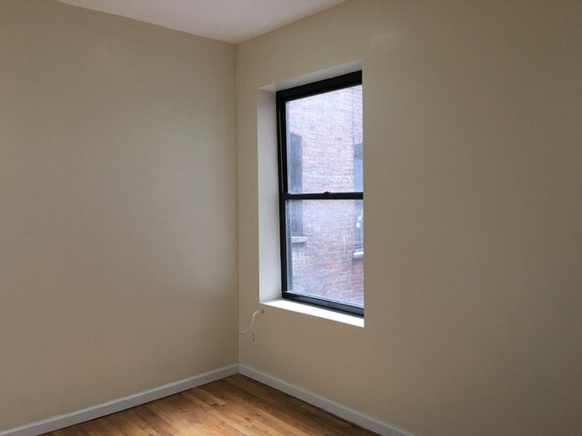 Foto del edificio - 552 W 184th St