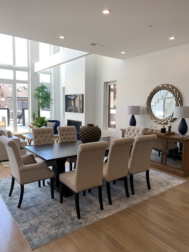 Foto principal - 1423 Catalpa W Ave