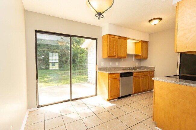 Foto del edificio - 1120 McBrien Rd