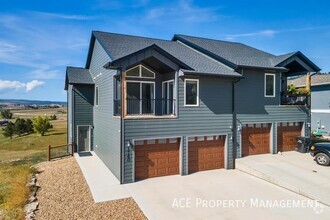 Building Photo - 1740 Harmony Heights Ln
