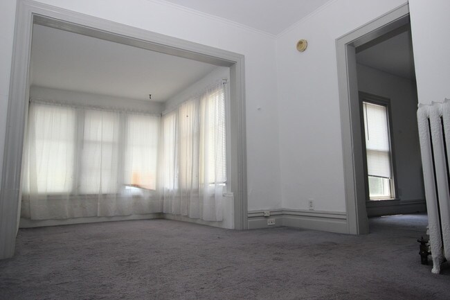 Building Photo - 315 Woodward Ave