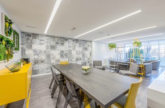 Building Photo - 1505 Commonwealth Ave