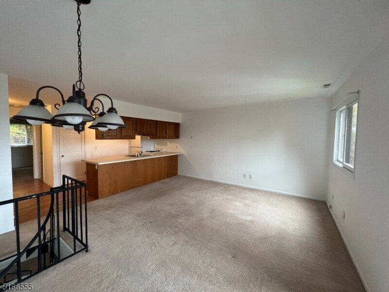 6 Brandywine Ct Unit 5, Vernon Township, NJ 07462 Condo for Rent in