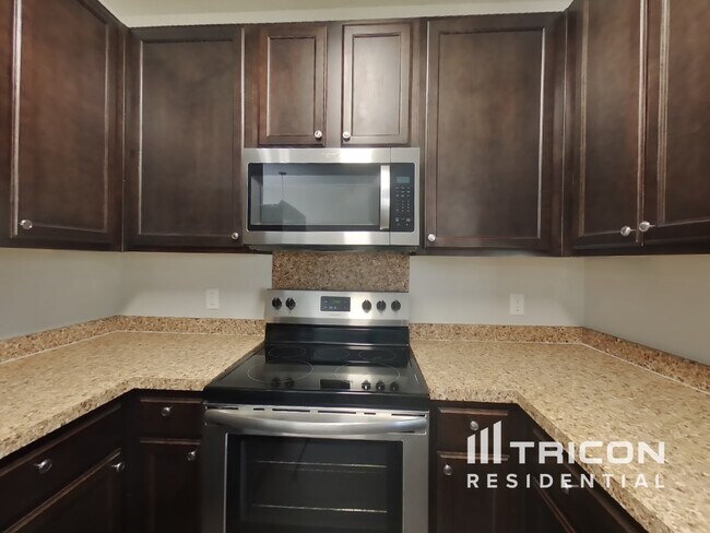 Foto del edificio - 95109 Cypress Trail