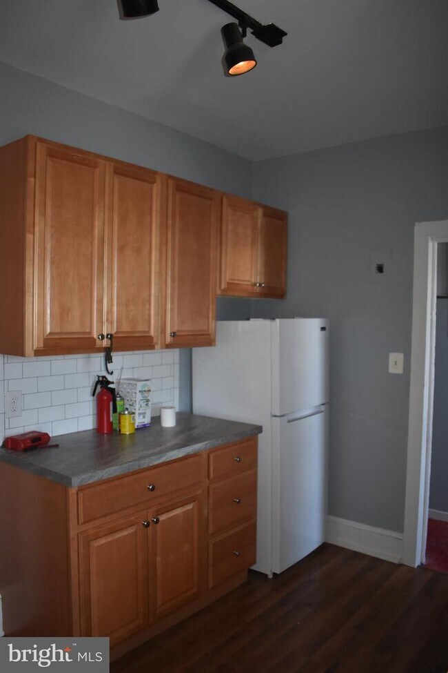 Foto del edificio - 2105 N Howard St