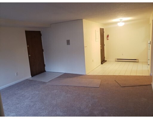 Primary Photo - 16 Juniper Rd