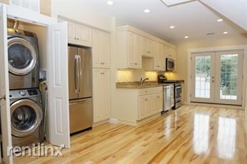 Foto principal - 217 Lake St