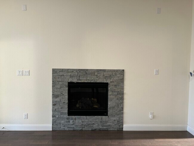 Building Photo - 17354 Yellow Bells Dr