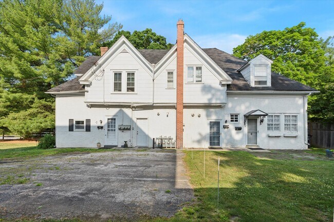 Building Photo - 359 Lindenwold Ave