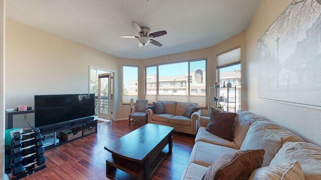 Foto del edificio - Apply Here WWW.RENTREDBRICK.COM