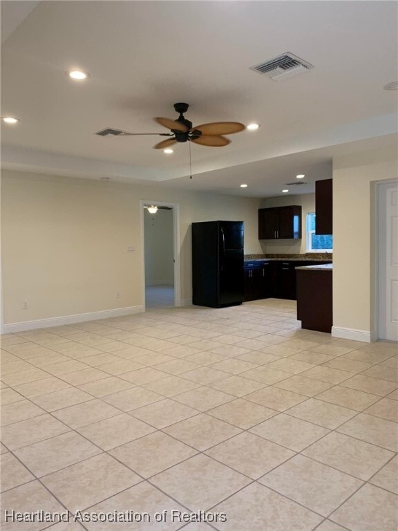 Foto del edificio - 3704 Skipper Rd