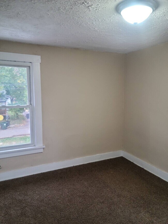 Foto del edificio - 218 Kennet Ct NW