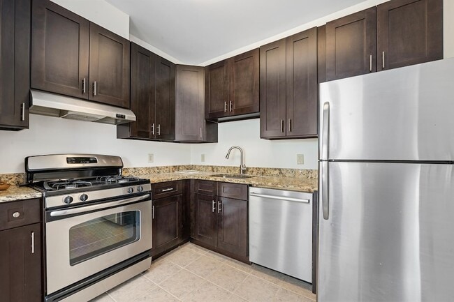 Photo - 71 North St House