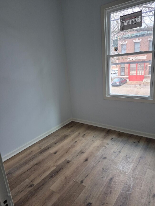 Bedroom 2 - 8702 S Escanaba Ave