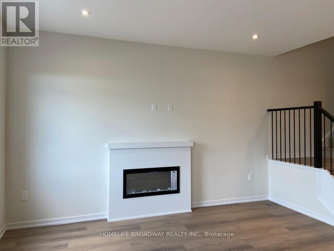 Photo du bâtiment - 1412 19th Ave