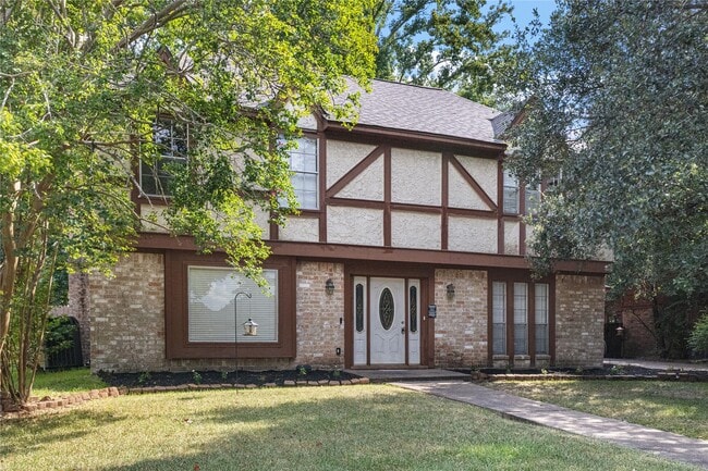 Foto del edificio - 5718 Upper Lake Dr