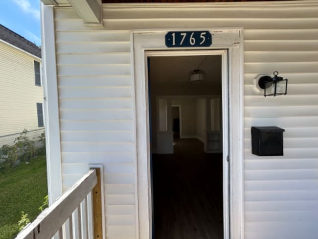 Building Photo - 1765 McDonough Ave