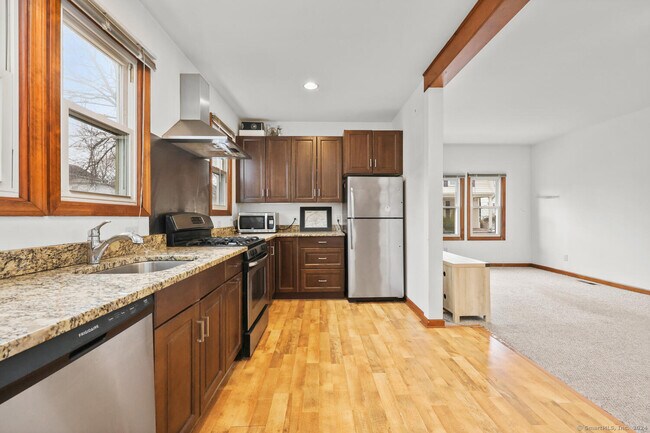 Foto del edificio - 33 Central Ave